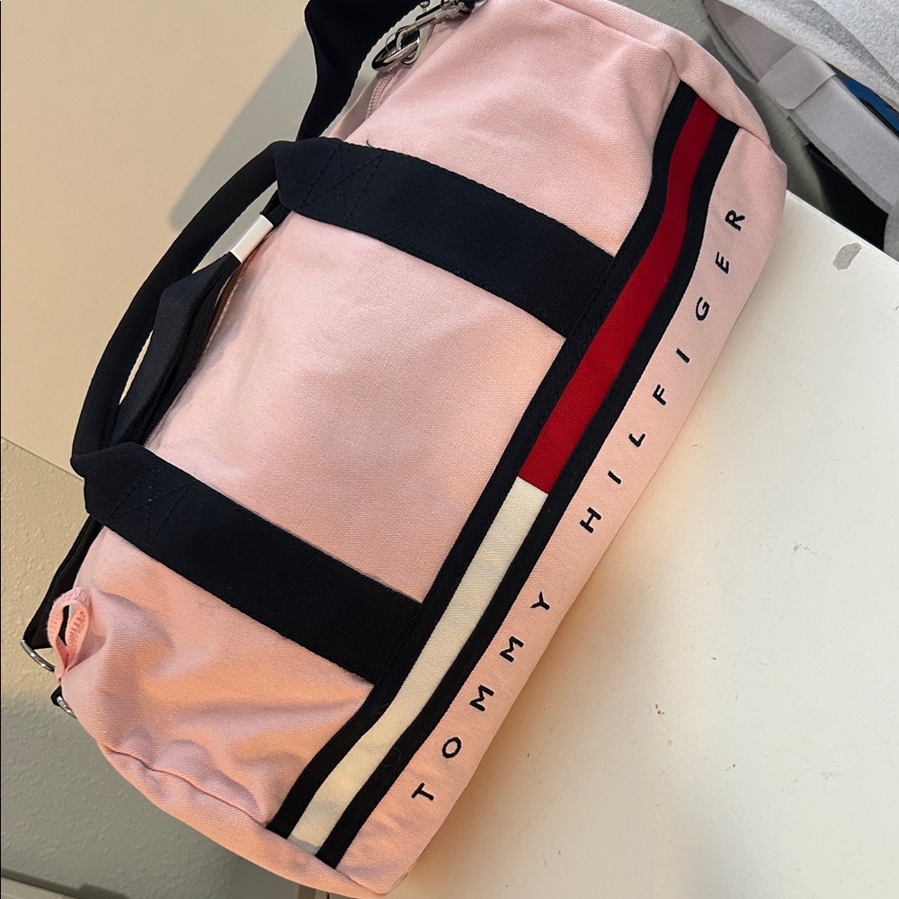 Tommy Hilfiger Pink and Navy Duffel Bag S